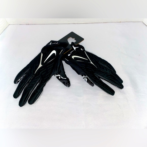 Nike Superbad 6.0 Alpha Football Gloves Black White Size M - Picture 1 of 5